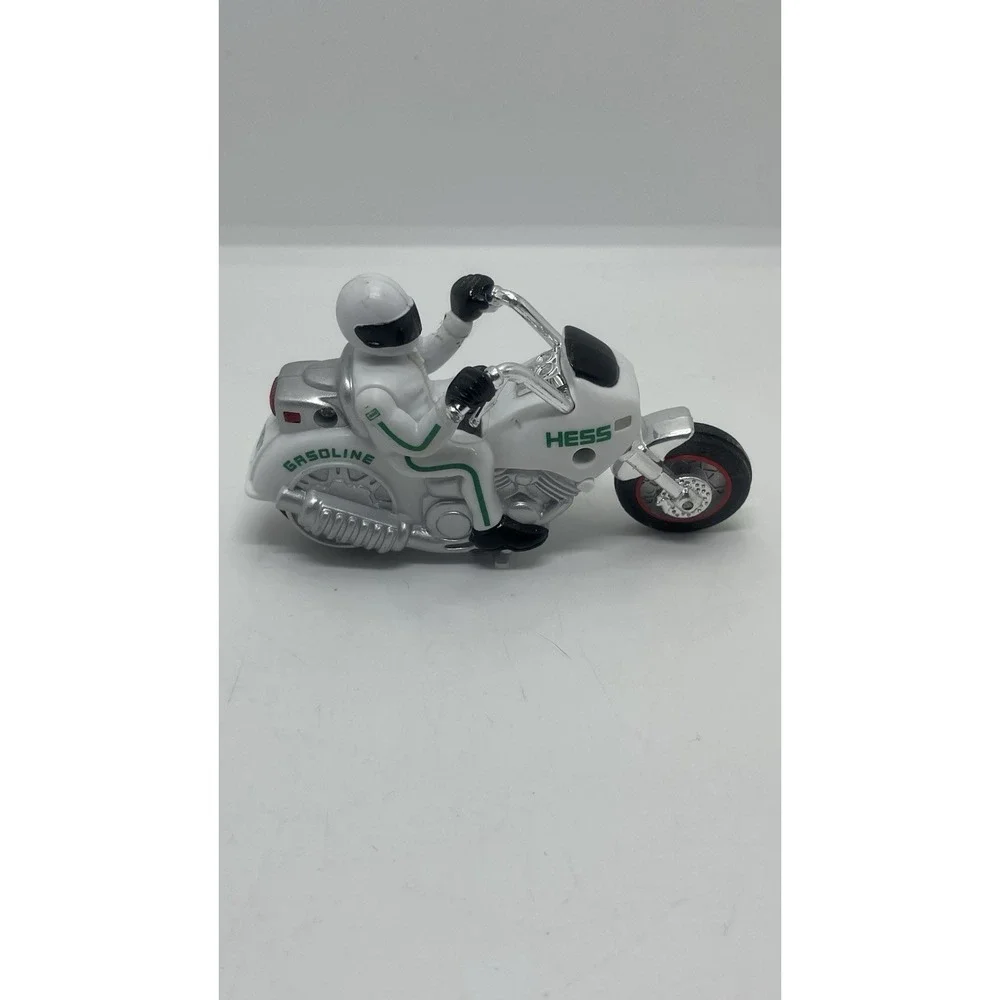2007‎ HESS White MOTORCYCLE Loose Rev-and-GO